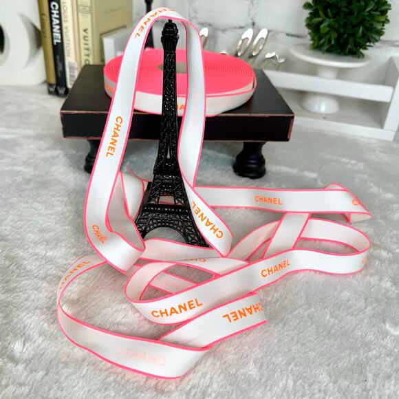 CHANEL Pink and orange special Mother’s Day ribbon - Picture 2 of 3